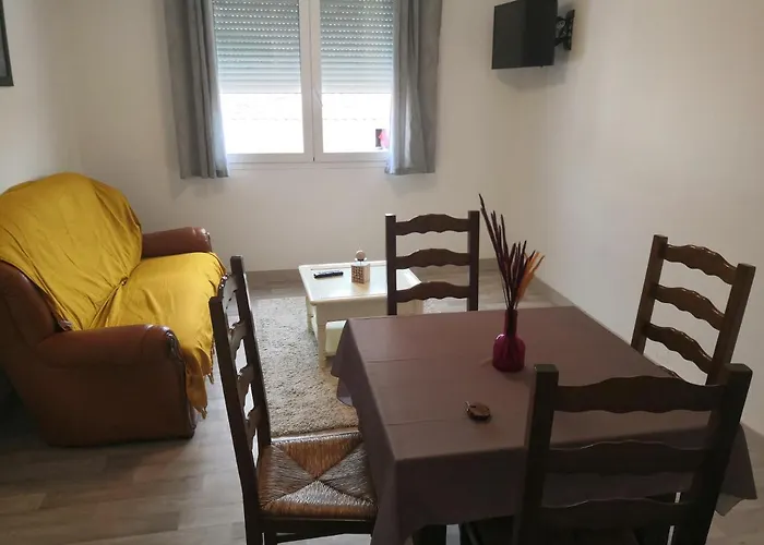 La Canotte Saint-Julien-en-Born