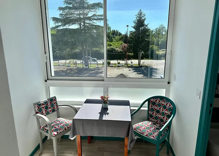 La Canotte Szálloda Saint-Julien-en-Born