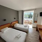 Hotel La Canotte Saint-Julien-en-Born