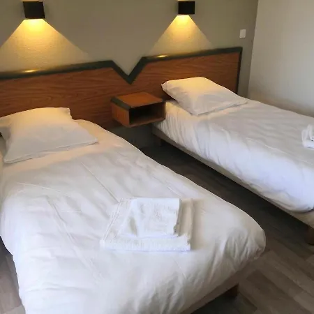 La Canotte 2* Saint-Julien-en-Born